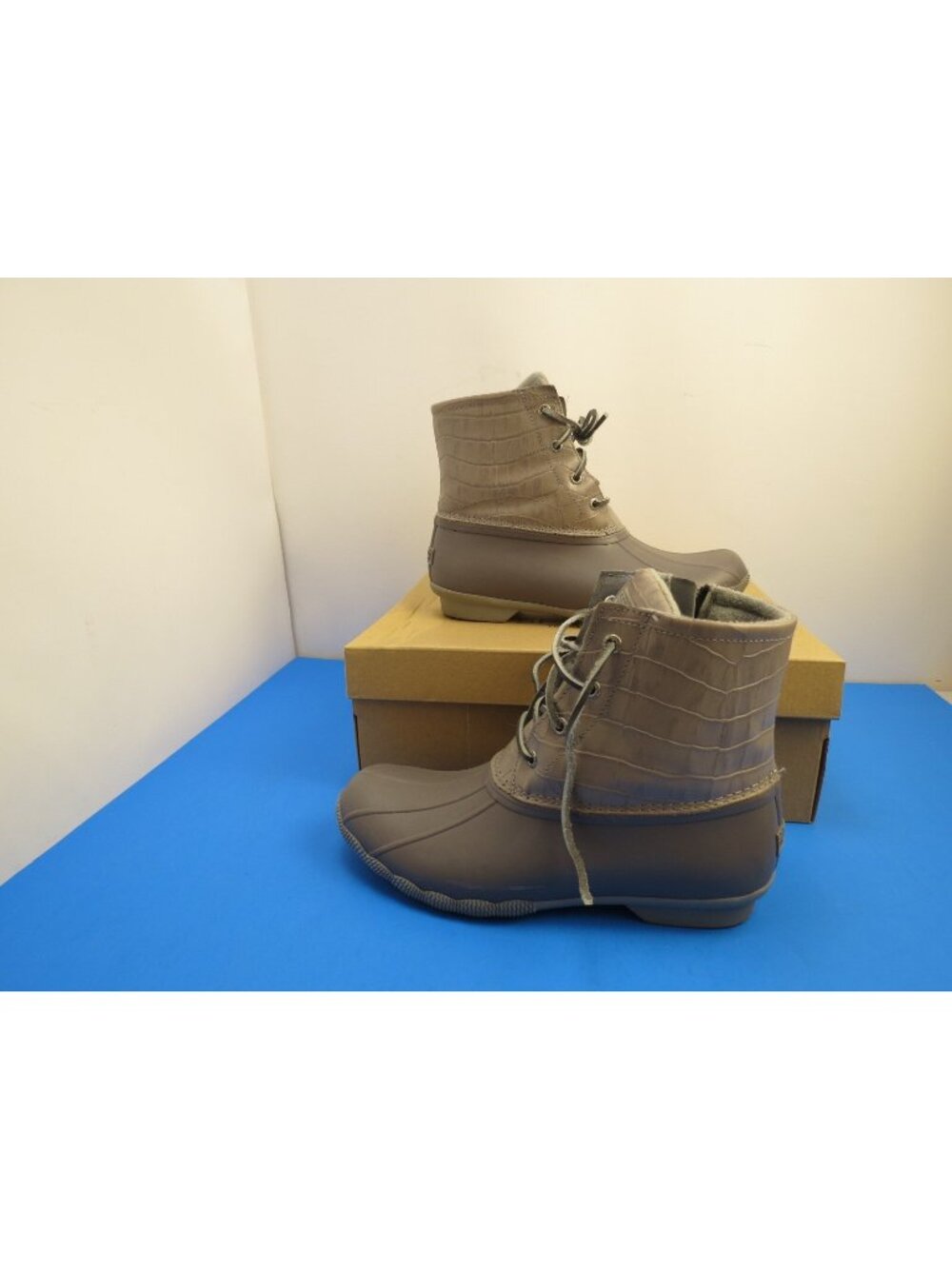 Womens Sperry Saltwater Croc Waterproof Boots Grey Size 8.5